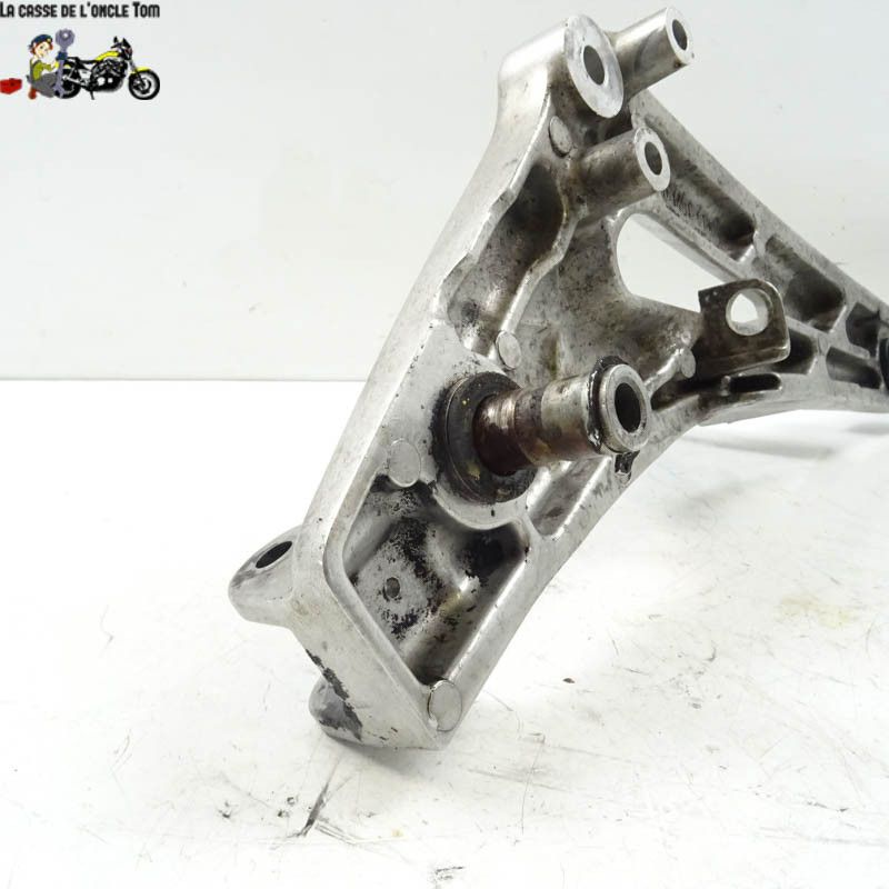Platine droite + repose pied Honda 650 NT650v Deauville 1999 - CTM-9219-024