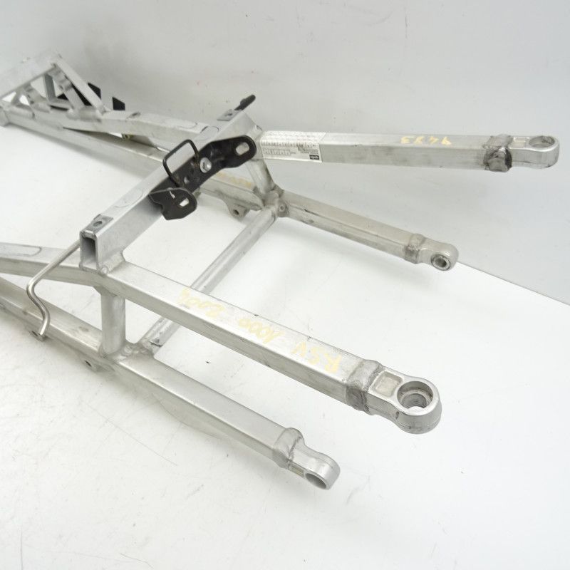 Boucle arrière Aprilia 1000 RSV 2004 - CTM-BOUCLE-005