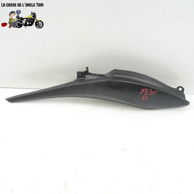 Demi coque arrière droit Honda 600 cbf hornet abs 2008 - Cassetom - Nos pièces motos