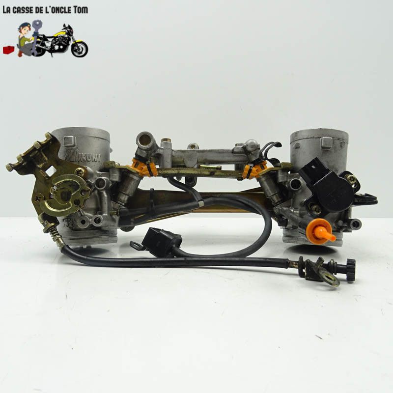 Rampe d'injection Suzuki 1000 TL S  2000 - CTM-11840-008