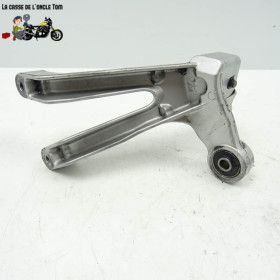Platine repose pied arrière gauche  Suzuki 1000 TL S  2000