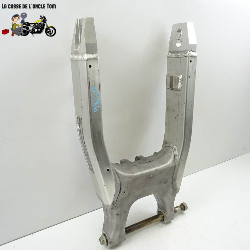 Bras oscillant Honda 900 cb f Hornet 2002 - CTM-9586-006