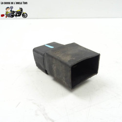 Relais divers Honda 900 cb f Hornet 2002