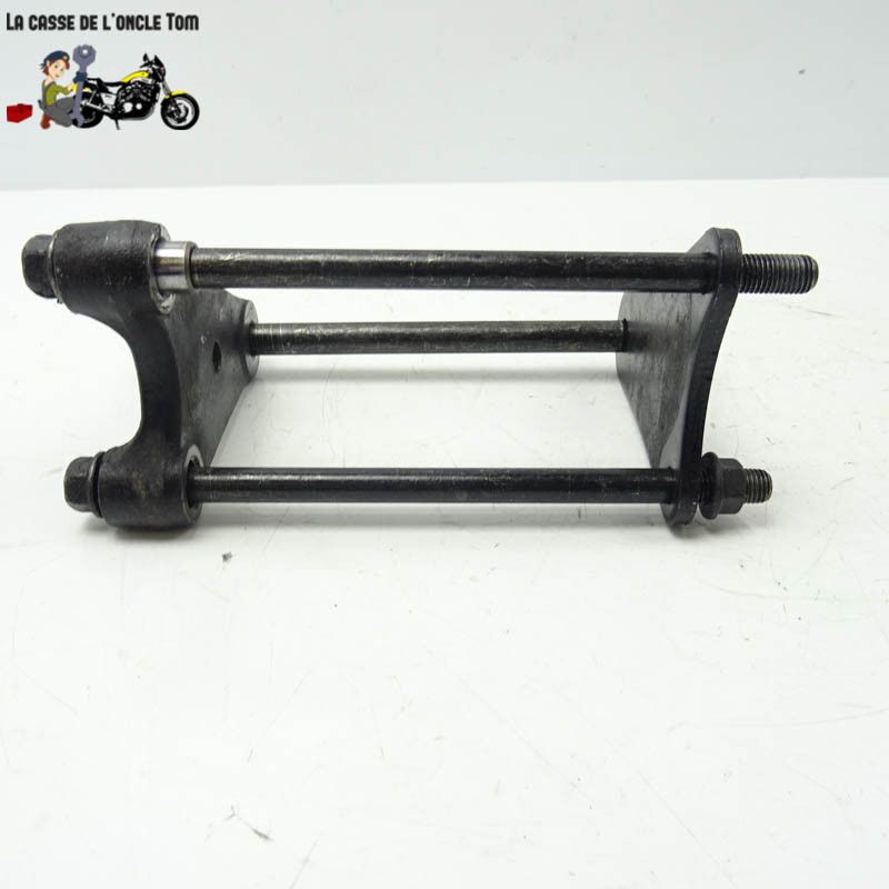 Support moteur arrière inférieur  Honda 600 cbf hornet 2009 - CTM-9196-031