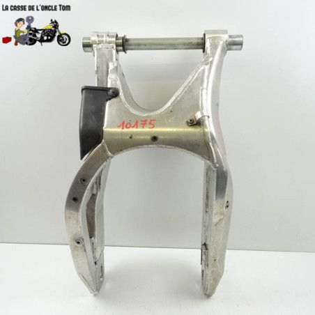 Bras oscillant Honda 900 cbr rr 2002 - CTM-10175-008