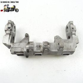 Support moteur/bras oscillant Honda 900 cbr rr 2002