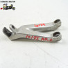 Platine  arrière gauche Honda 900 cbr rr 2002 -  Cassetom - Nos pièces motos