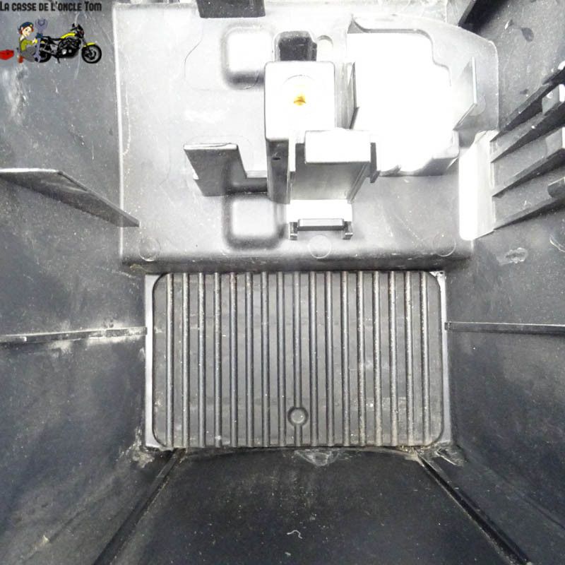 Passage de roue arrière / support batterie KTM 1290 super duke 2019 - CTM-11611-093