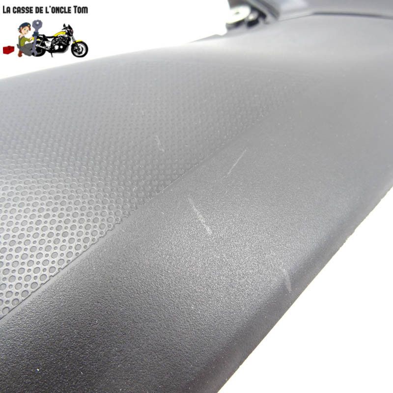 Cache latéral droit sous réservoir Kawasaki 900 Z900 2018 - CTM-11218-053