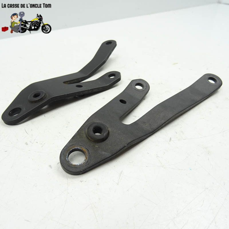 Supports moteur avant droit et gauche Kawasaki 900 Z900 2018 - CTM-11218-077