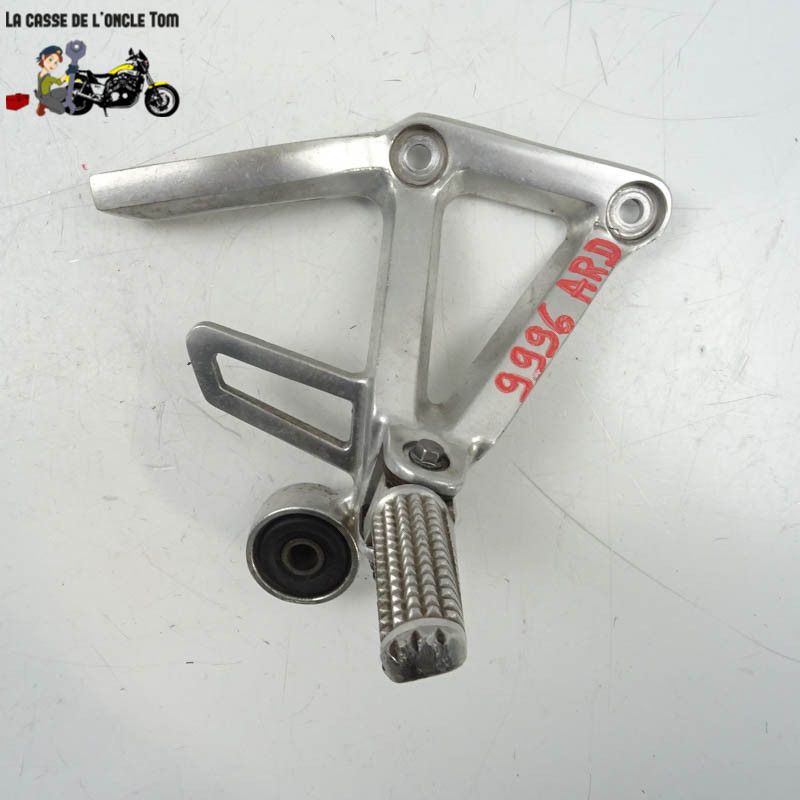Platine arrière droite + repose pied Yamaha 600 Fazer 1999 - CTM-9996-047
