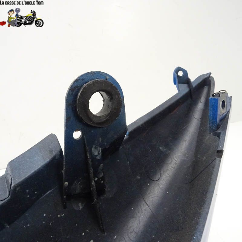Demi coque arrière droit Suzuki 650 SV 1999 - CTM-10165-031